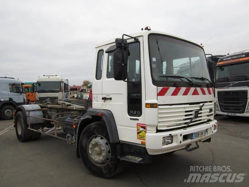Volvo FL6 19 Demonterbare/wirehejs lastbiler