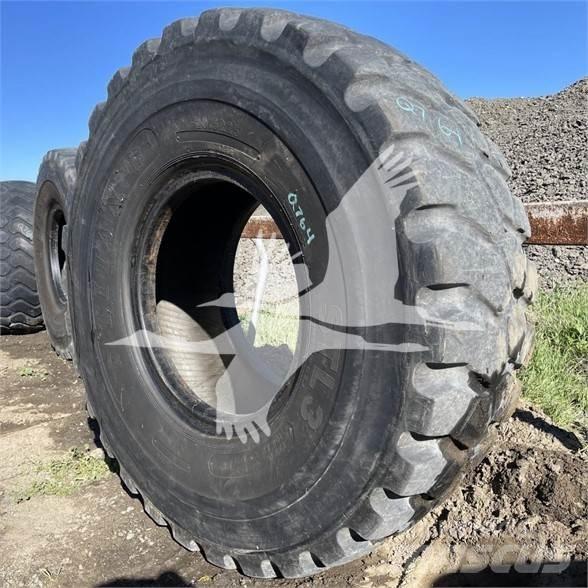Titan 20.5R25 Dæk, hjul og fælge