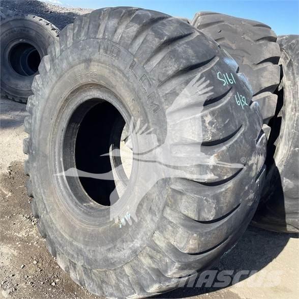Titan 26.5x25 Dæk, hjul og fælge