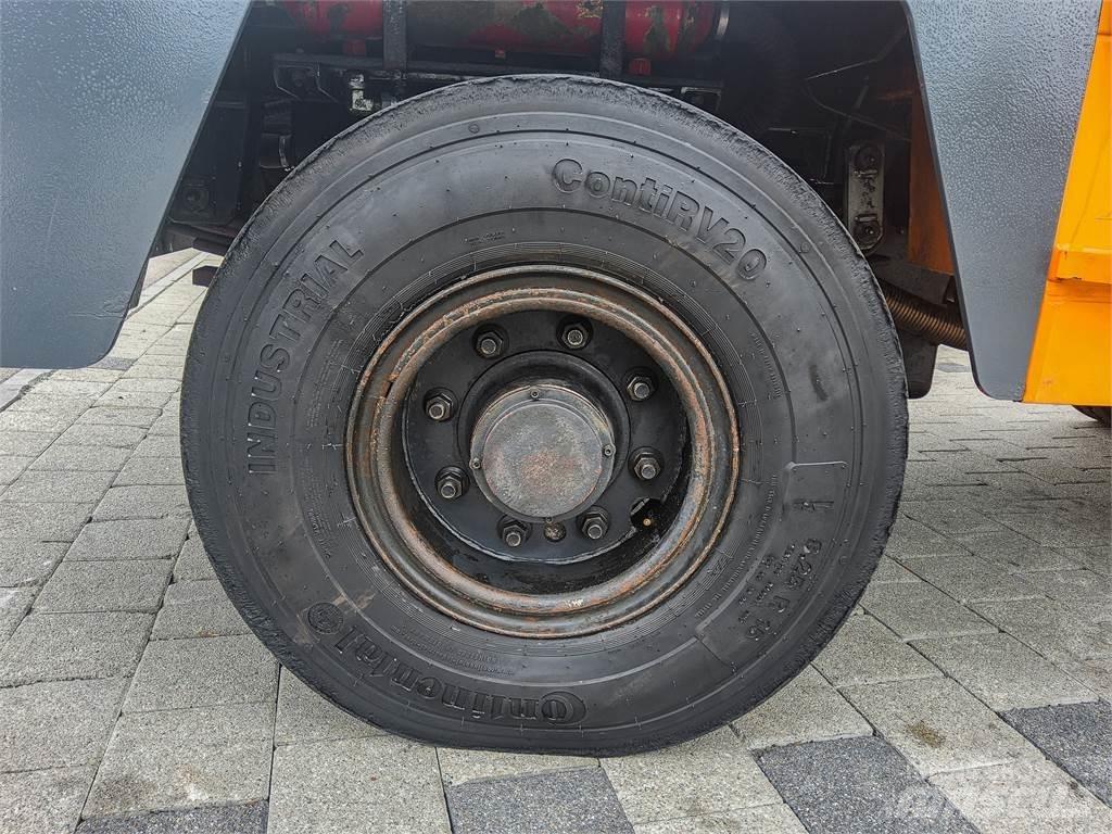  ATA 8500 4x4 Bugsertruck