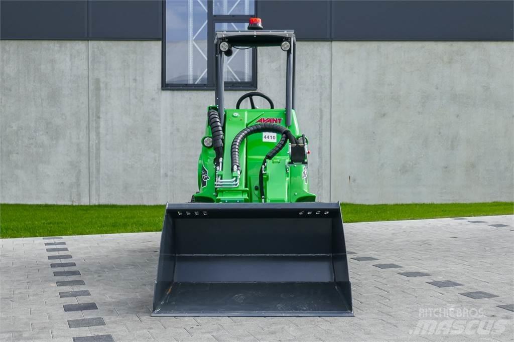 Avant M 423 Minigravemaskiner