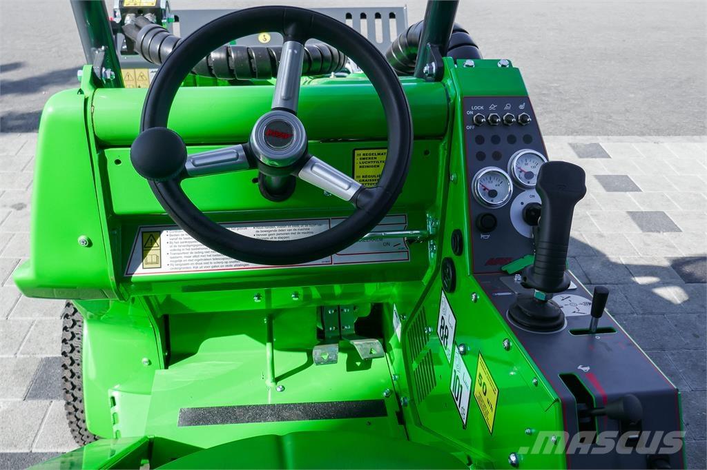 Avant M 423 Minigravemaskiner