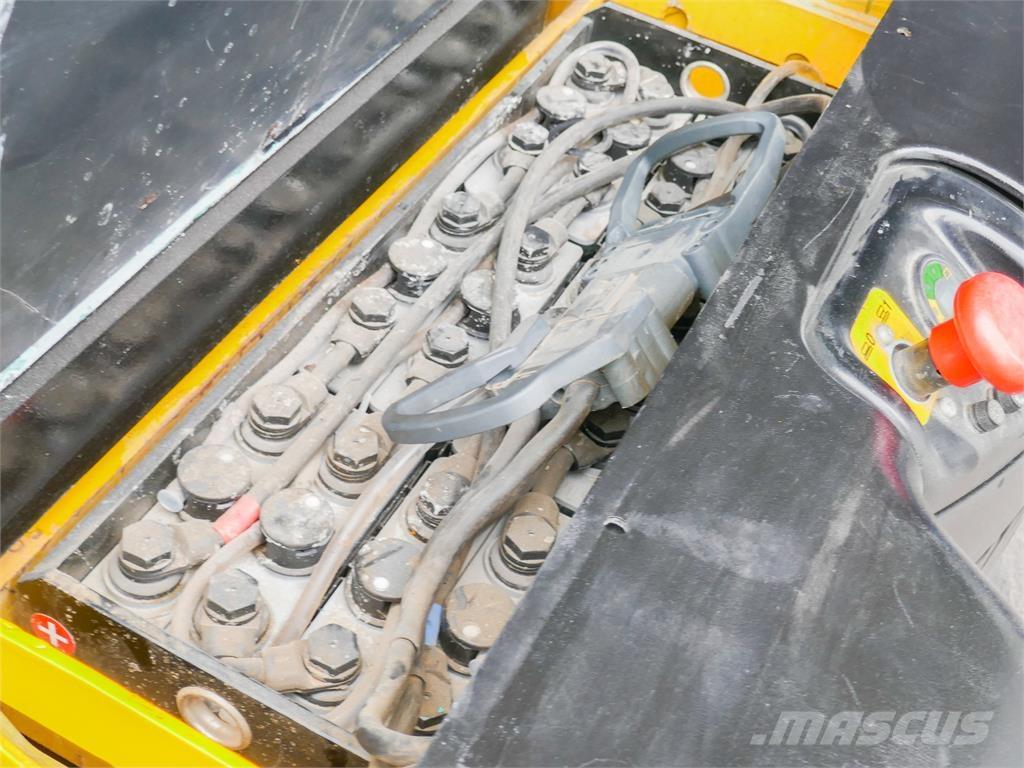 Hyster S 1.4-40 Gaffelstabler med gående fører