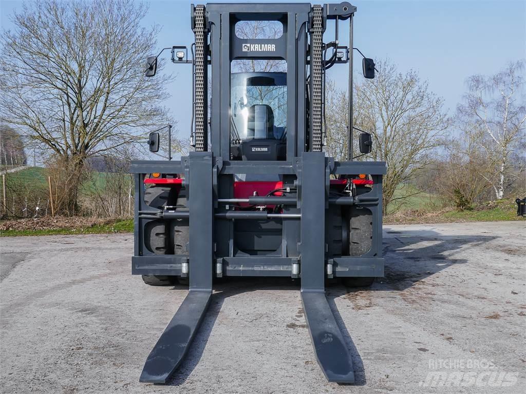 Kalmar DCG 330-12 Diesel gaffeltrucks