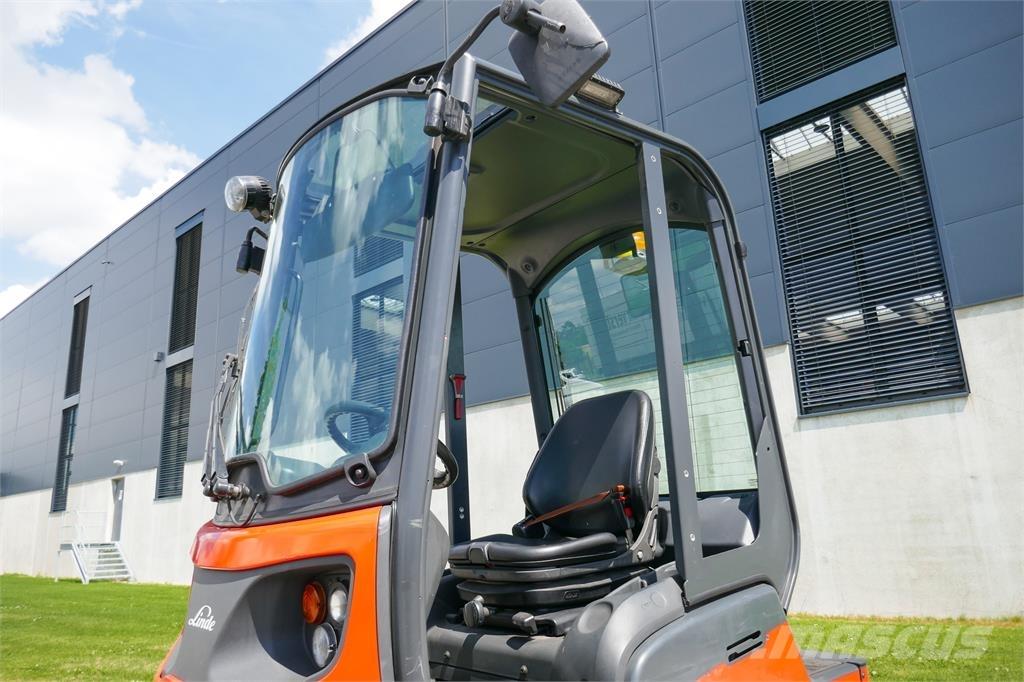 Linde P 60 Bugsertruck