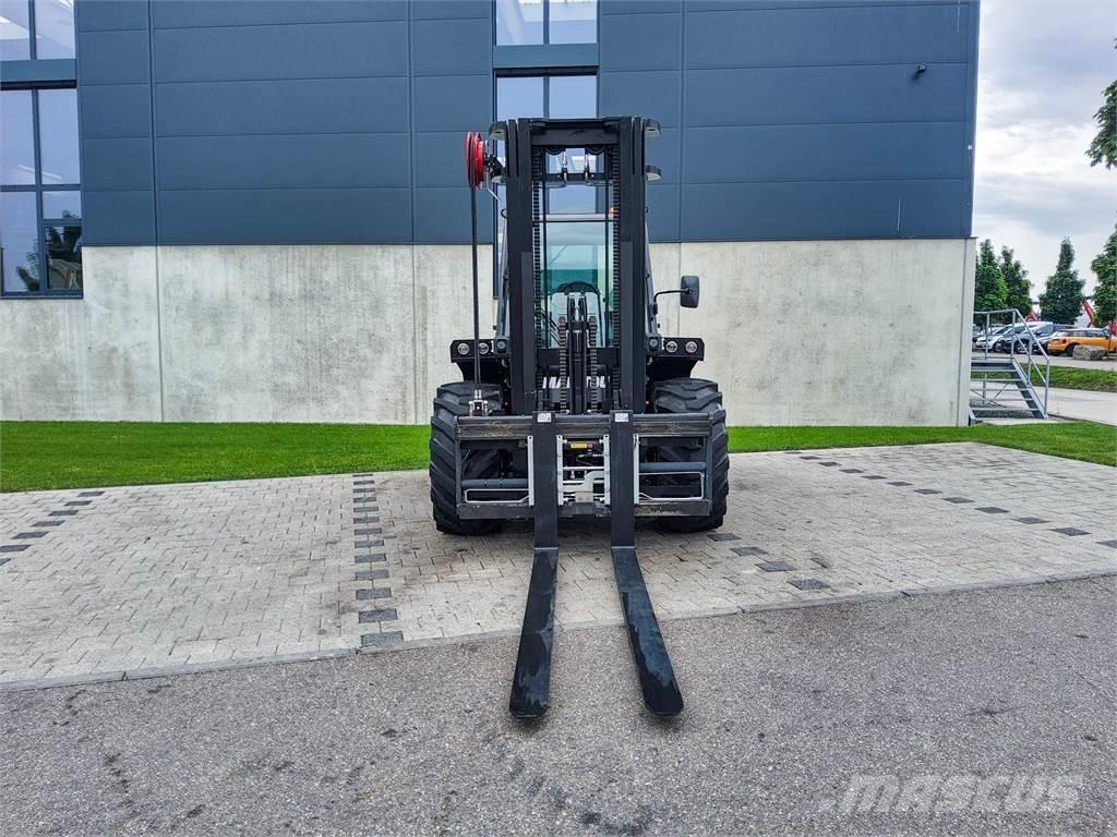 Manitou M 50-4 Terrængående gaffeltruck