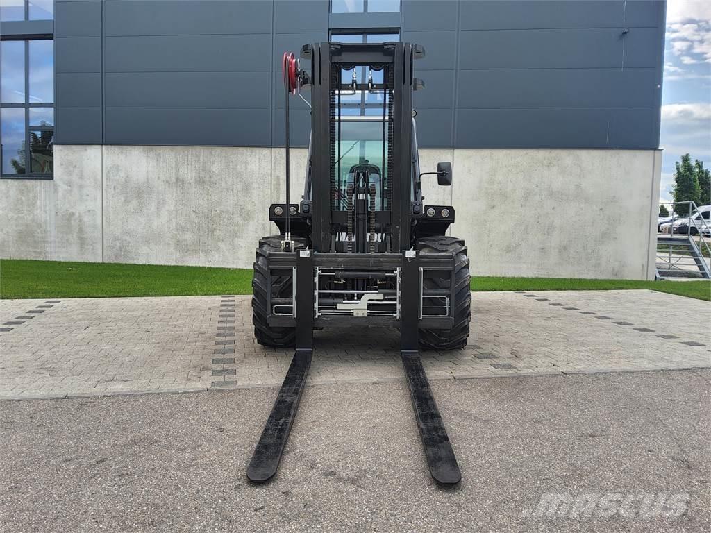 Manitou M 50-4 Terrængående gaffeltruck