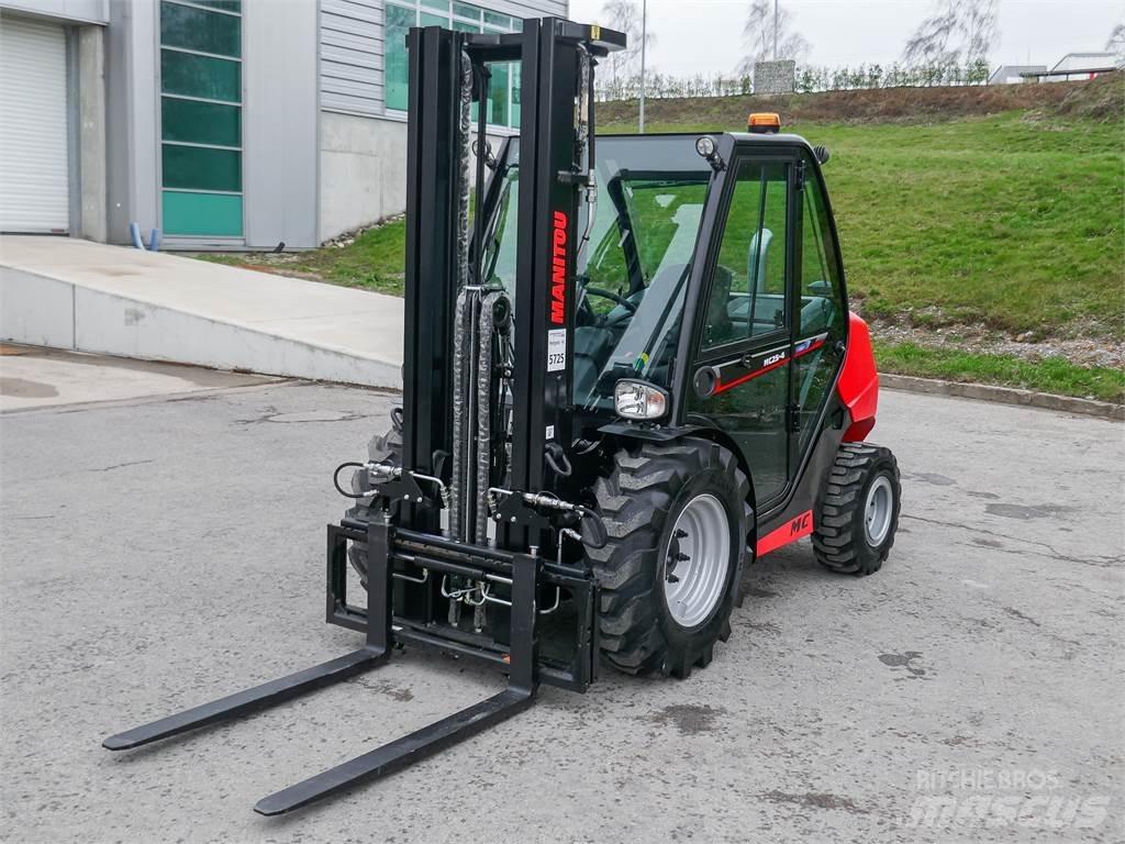 Manitou MC 25-4 Terrængående gaffeltruck
