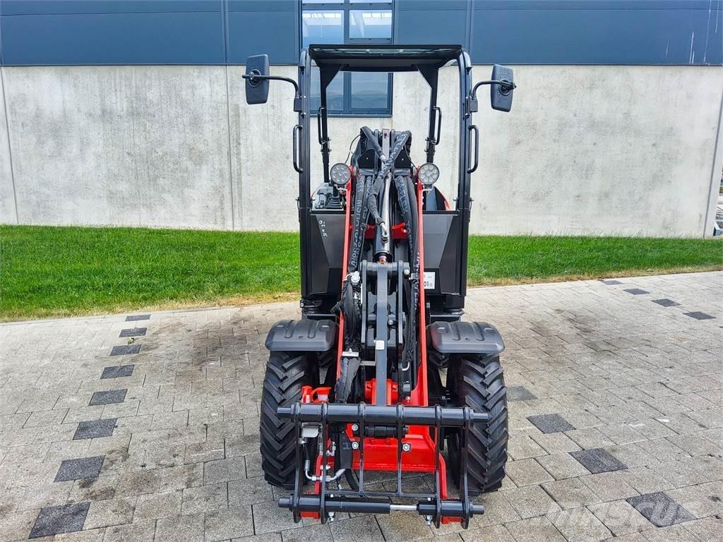 Manitou MLA 2-25H Minigravemaskiner