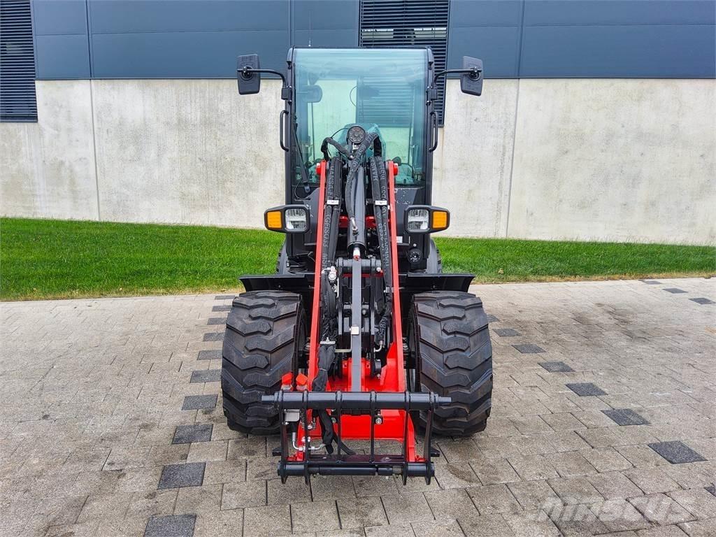 Manitou MLA 3-25H Minigravemaskiner