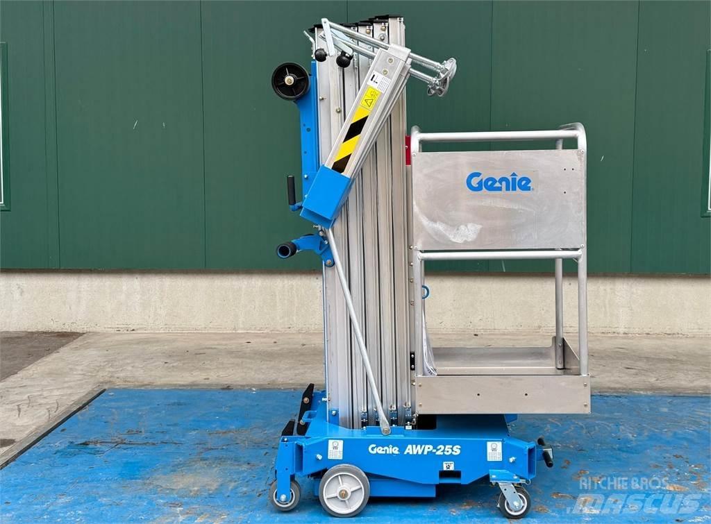 Genie AWP-25S AC Andre lifte og platforme