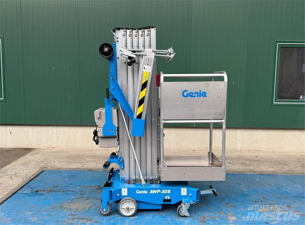 Genie AWP-30S AC Andre lifte og platforme
