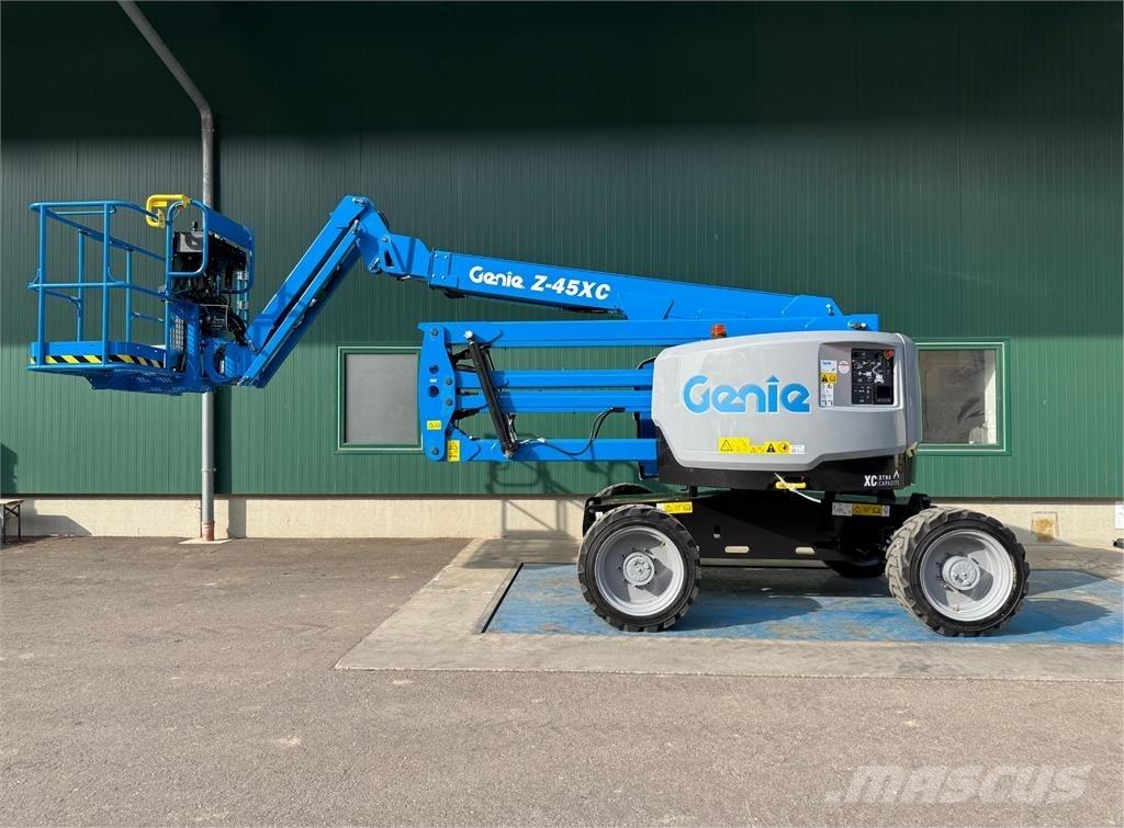 Genie Z-45 XC Bomlifte med knækarm