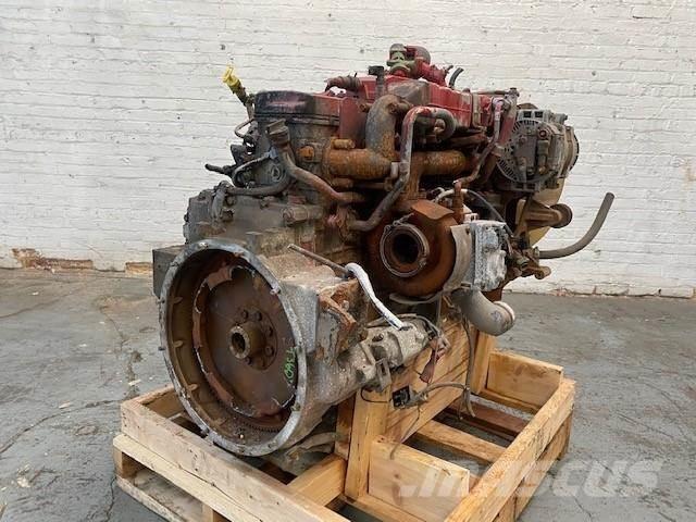 Cummins ISB6.7 Motorer
