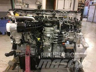 Detroit DD15 Motorer