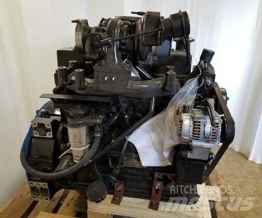 Komatsu S4D95LE-3 Motorer