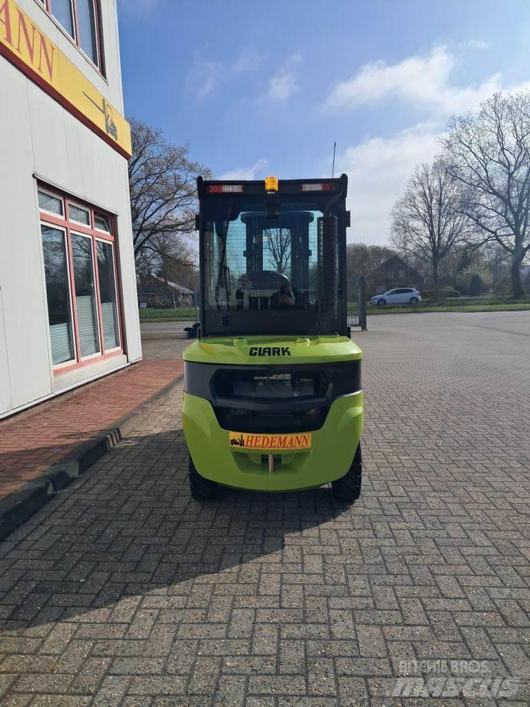 Clark S35D Diesel gaffeltrucks
