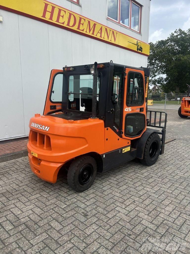 Doosan D45SC-5 Diesel gaffeltrucks