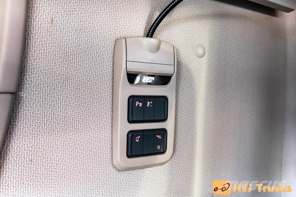 DAF XF 530 FTS 6x2 Trækkere