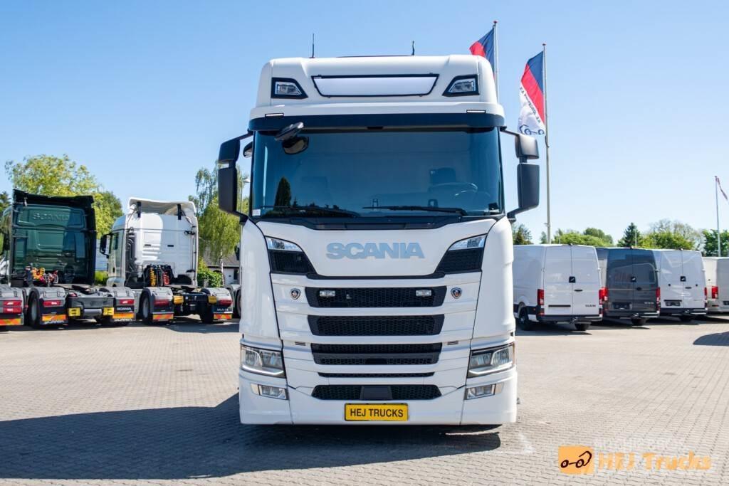 Scania R450 A6x2NB Trækkere