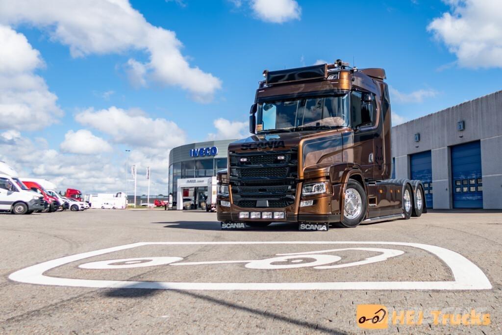 Scania RT520 A6x2NB Trækkere