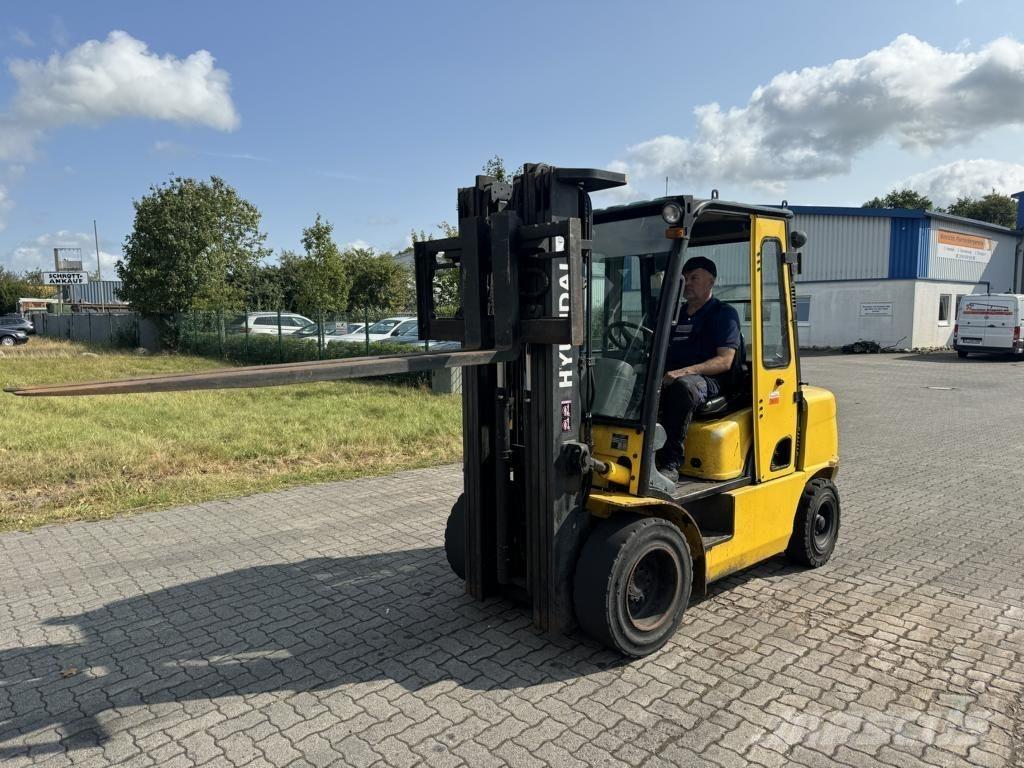 Hyundai 33D-7E Diesel gaffeltrucks