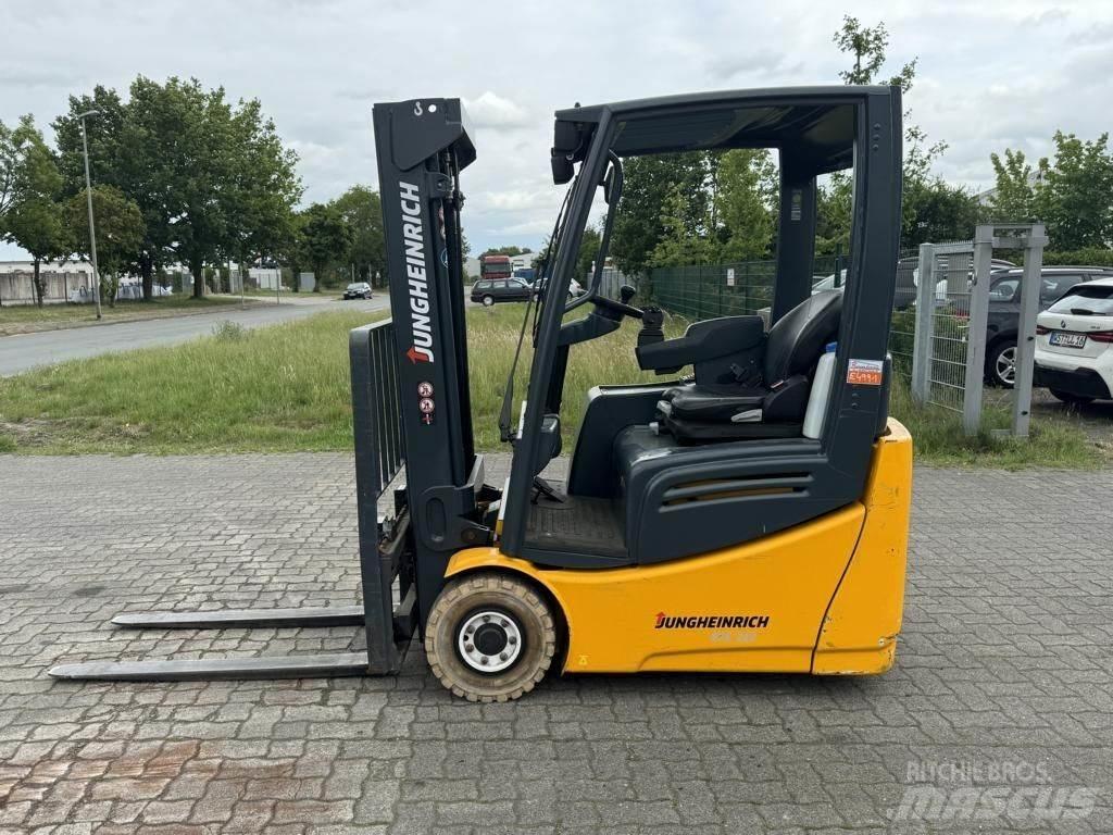 Jungheinrich EFG213 El gaffeltrucks