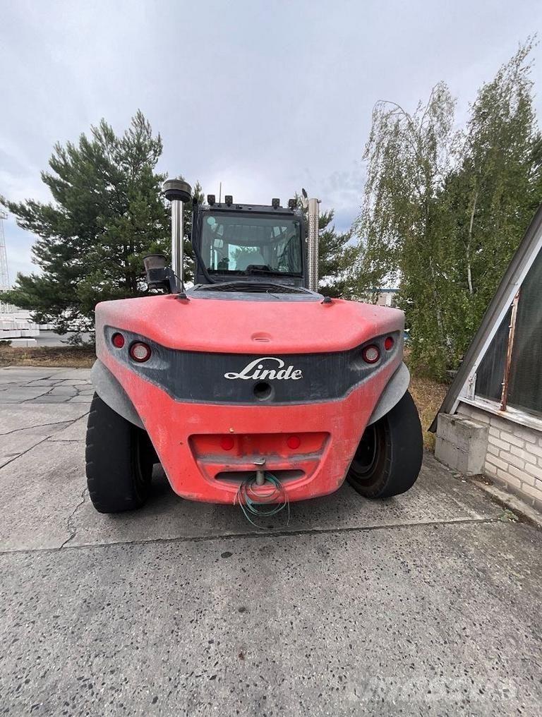 Linde H120/02 Diesel gaffeltrucks