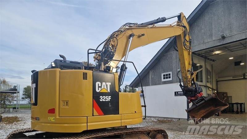 CAT 325 FLCR Gravemaskiner på larvebånd
