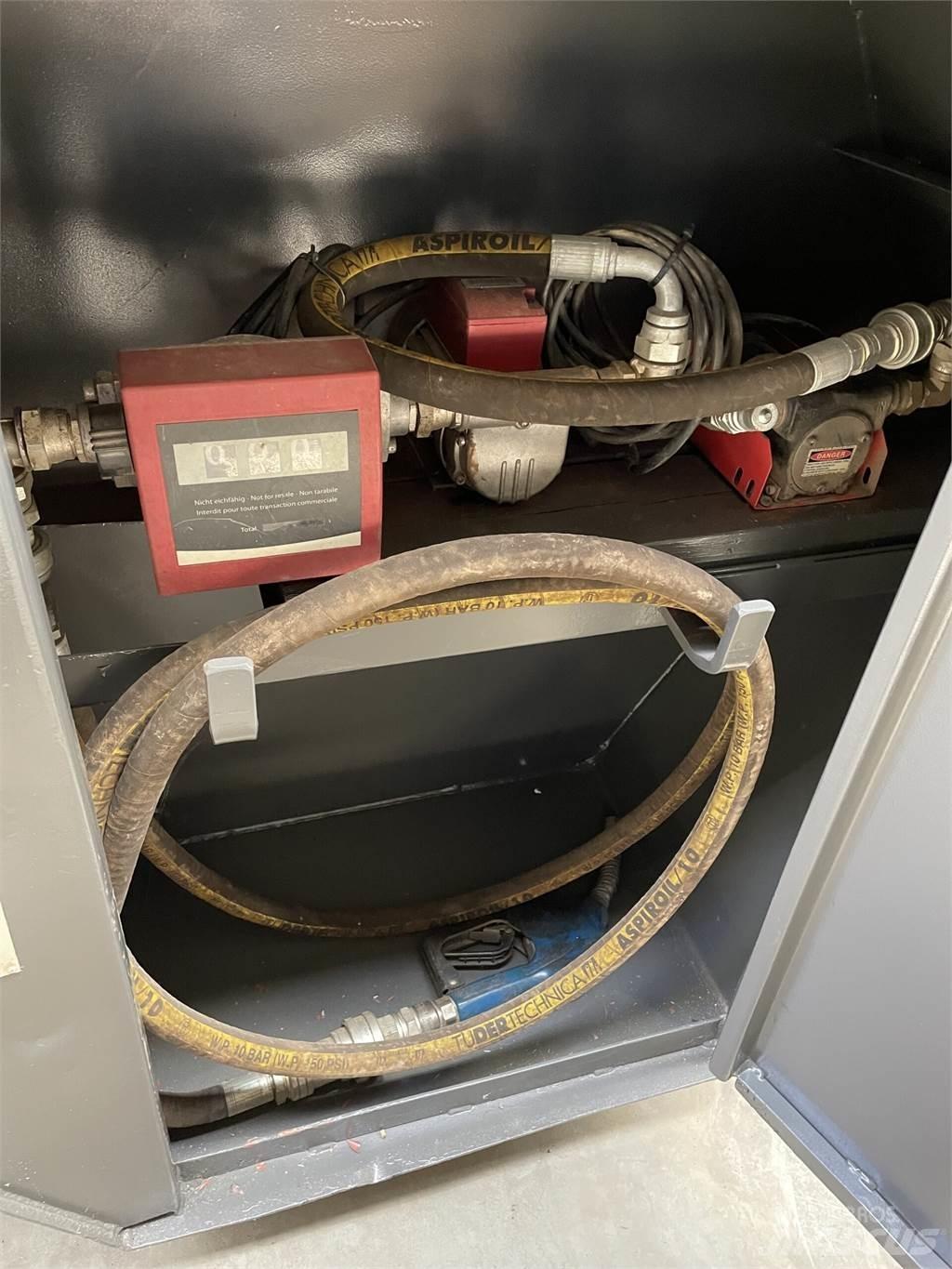  2000 ltr (ca) dieseltank Andet tilbehør