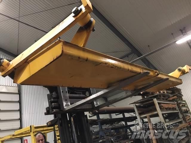  Bagsmæk ex. Volvo A25C 6x6 Andet tilbehør