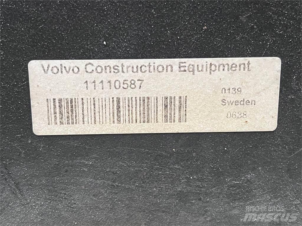  Blæser & køler, Volvo L90E Motorer