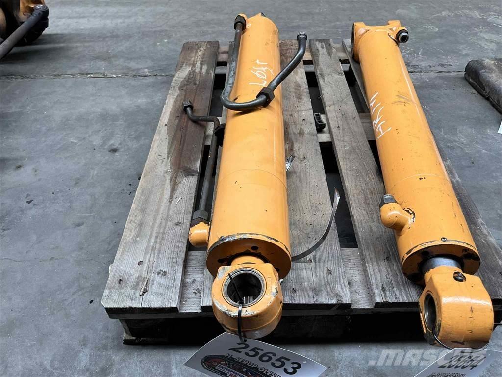 CASE 695SR bomcylinder Hydraulik