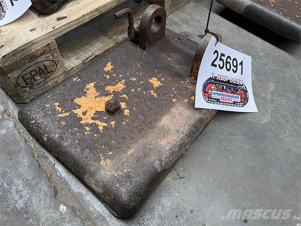 CASE 695SR støttefod Andet tilbehør