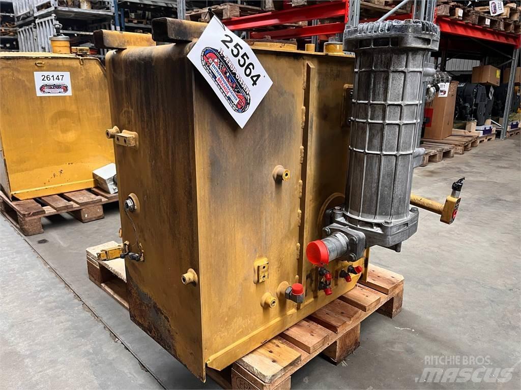 CAT 323D hydrauliktank Hydraulik