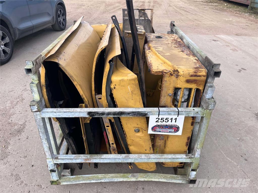 CAT 323D Skærme Andet tilbehør