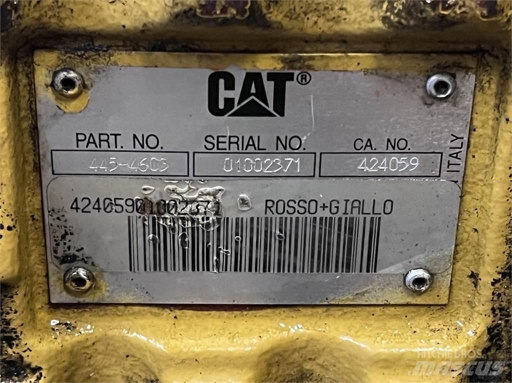 CAT 908M, Frontaksel Aksler