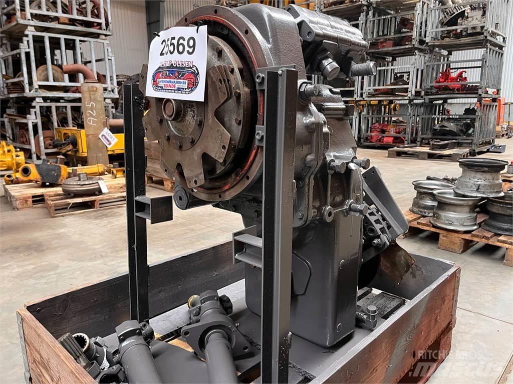 Clark 45C transmission Gear