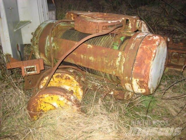 Demag 15 ton Hejsespil og materialeelevatorer