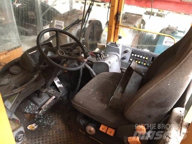  Førerhus ex. Volvo L180C Andet tilbehør