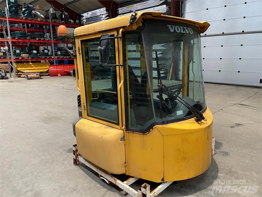  Førerhus, ex. Volvo L180D Andet tilbehør