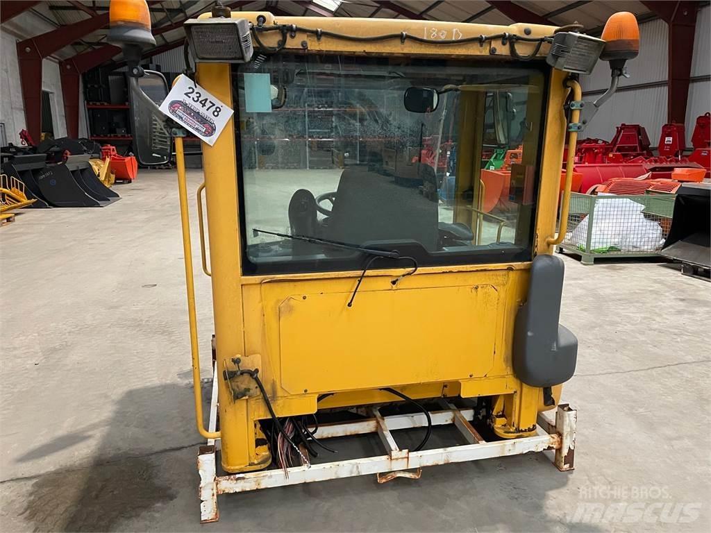  Førerhus, ex. Volvo L180D Andet tilbehør