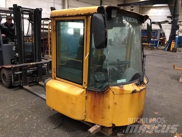  Førerhus ex. Volvo L180E Andet tilbehør