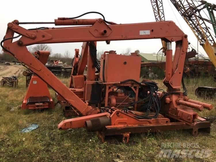 Hiab 670 Kraner til alt terræn