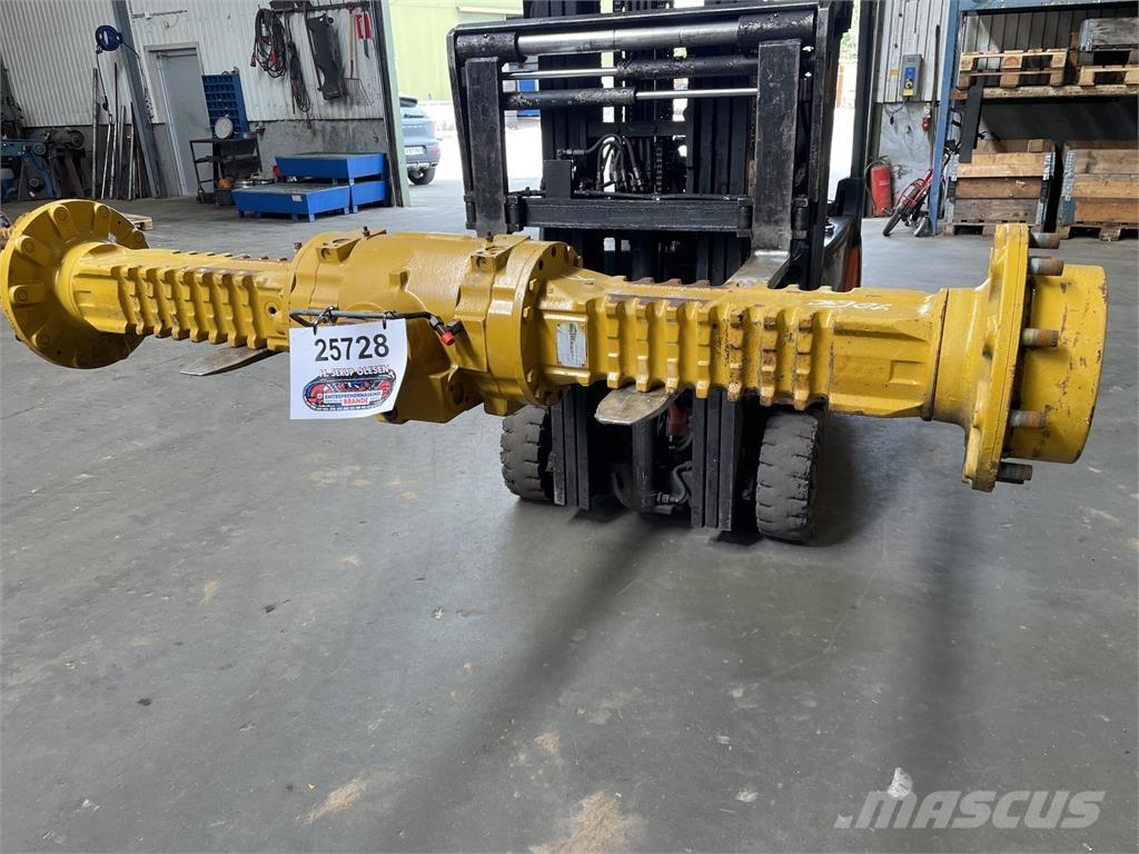 Hydrema 906C frontaksel Aksler