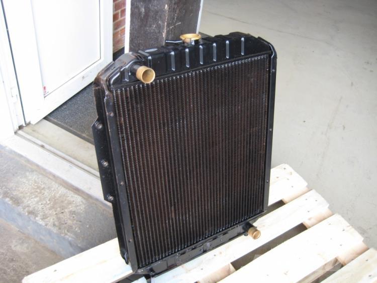  Køler, Hyundai R55-3 Motorer