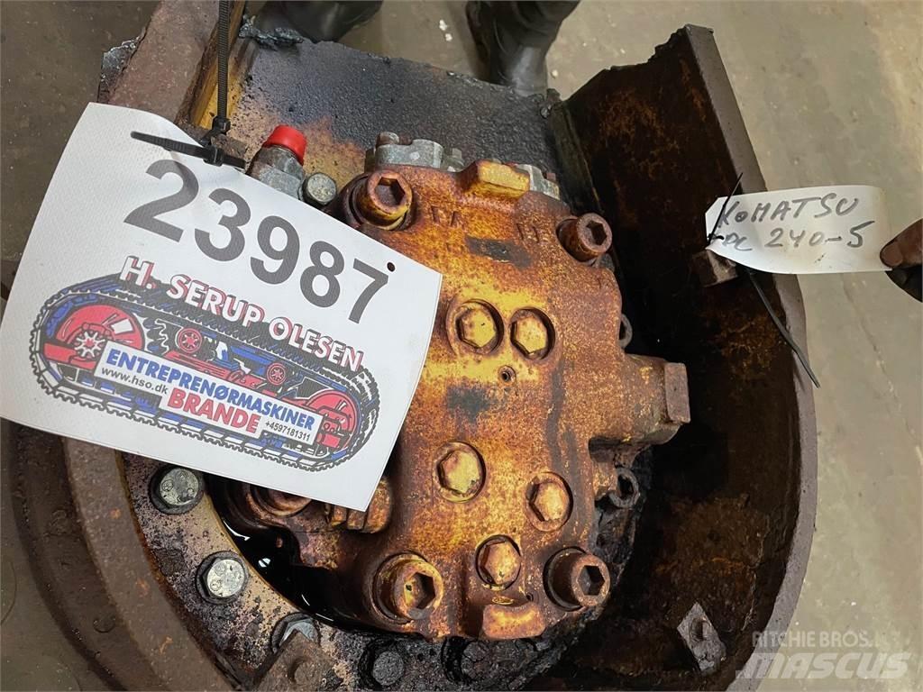 Komatsu PC240-5 Køregear Gear