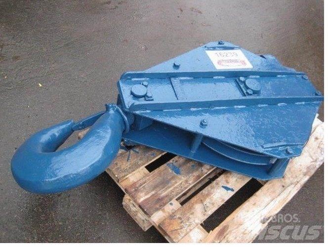  Krankrog ca. 12 ton Krandele og udstyr