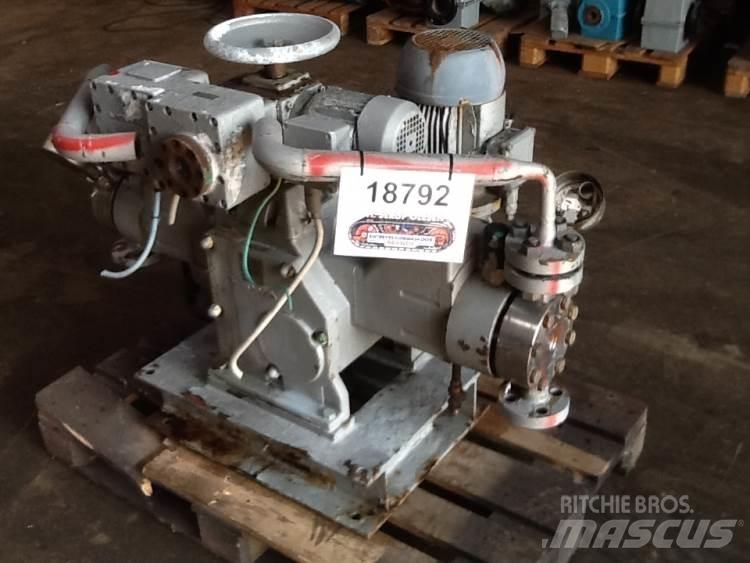 Lewa Type H4M1B pumpe Vandpumper