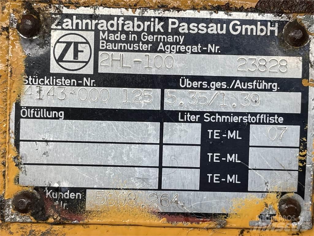 Liebherr A902 Køregear Gear